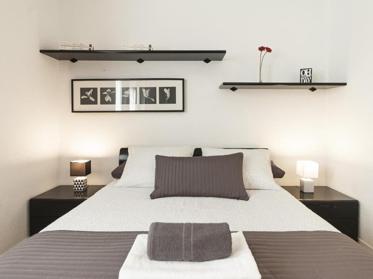 Lets Holidays Apartment In Sant Marti Barcellona Esterno foto